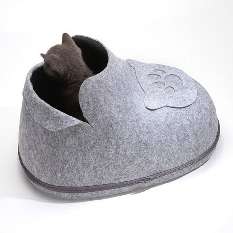 Cat Sleeping House Bed